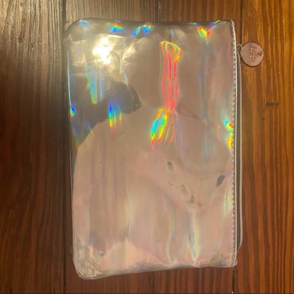 Makeup Bundle - Picture 10 of 11